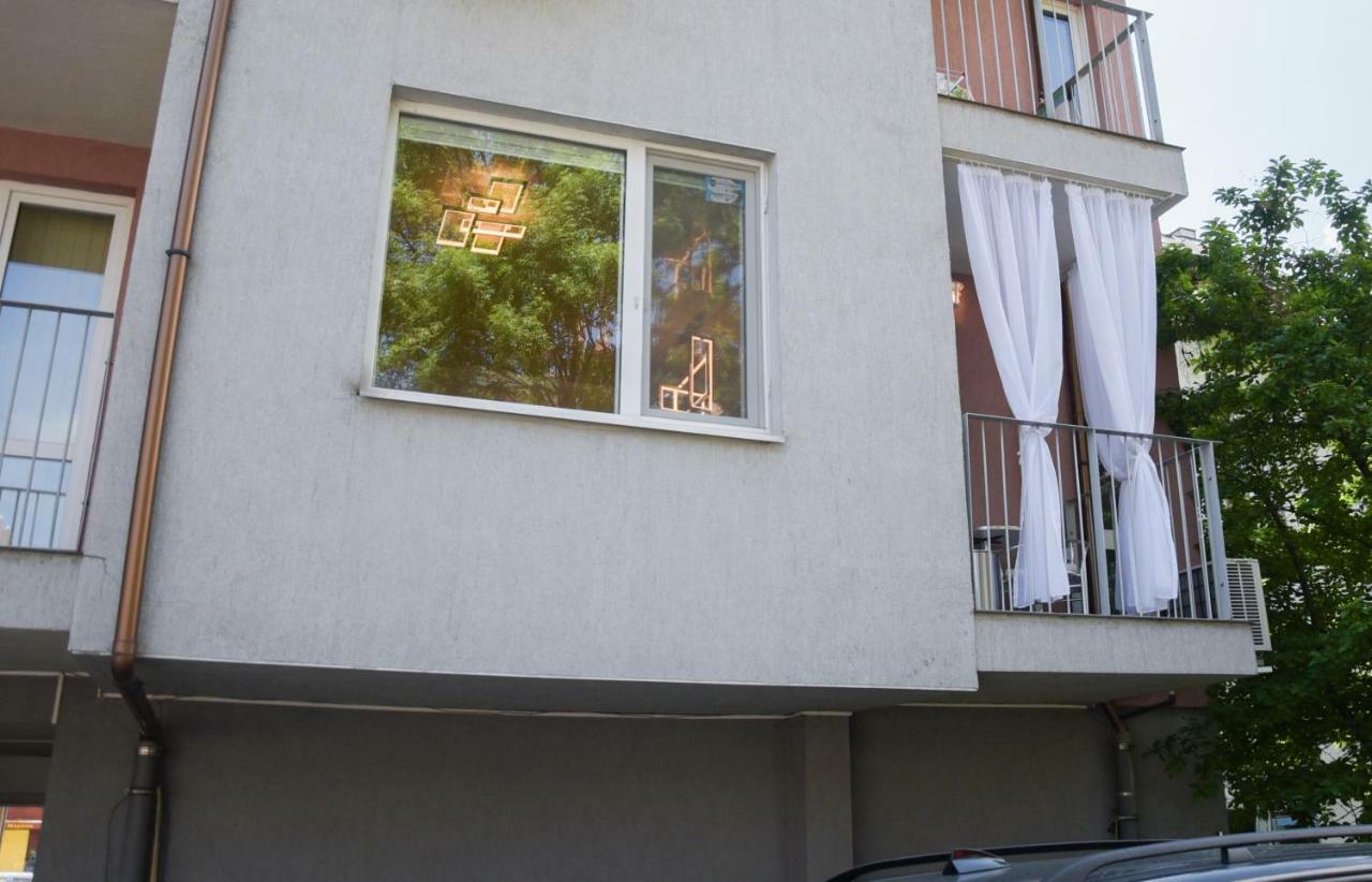 Derelli Deluxe And Derelli Adorable Apartments Sofia Esterno foto